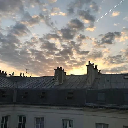 Charming Parisian Under The Rooftops * Paris