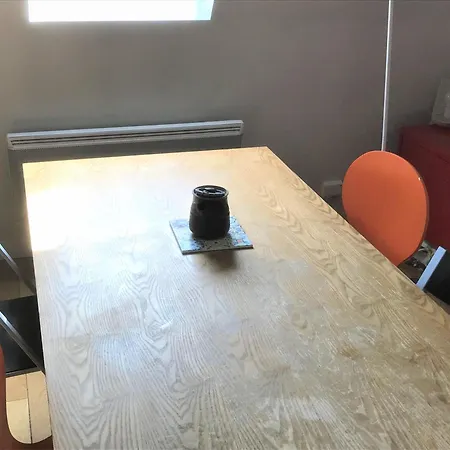 Charming Parisian Under The Rooftops Париж